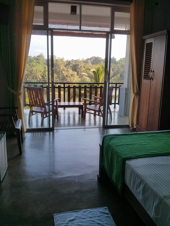 Lotus Villa Holiday Resort 마타라 객실 사진
